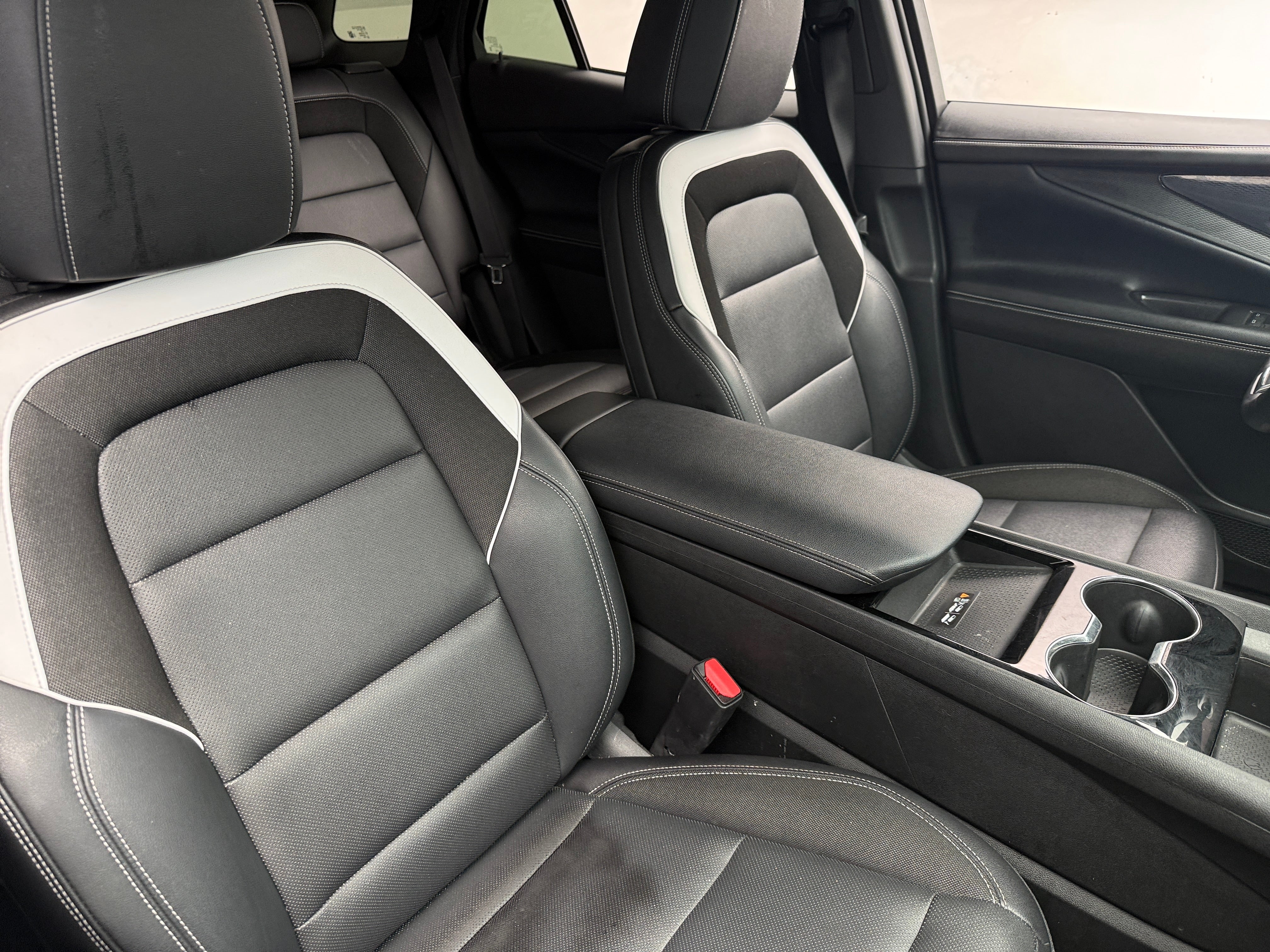 chevrolet blazer ev 2024 3GNKDBRJ1RS260795 image chevrolet blazer ev 2024 3GNKDBRJ1RS260795 image